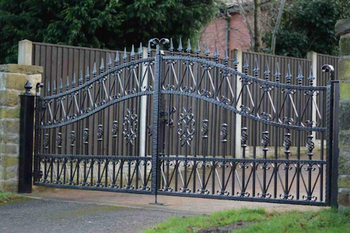 Ferforje garaj kapısı